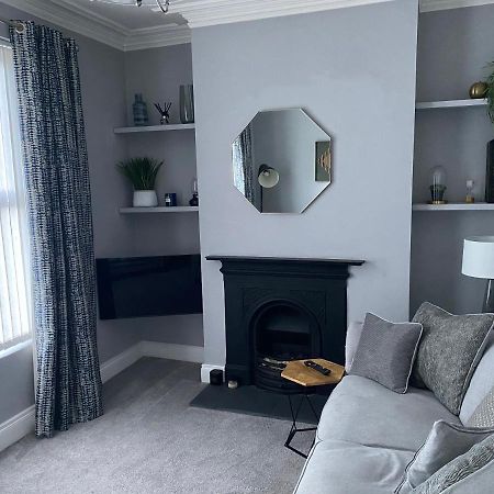 Victorian South Belfast Area Lisburn Road 3 Double Bedrooms - Great Transport Links Dış mekan fotoğraf