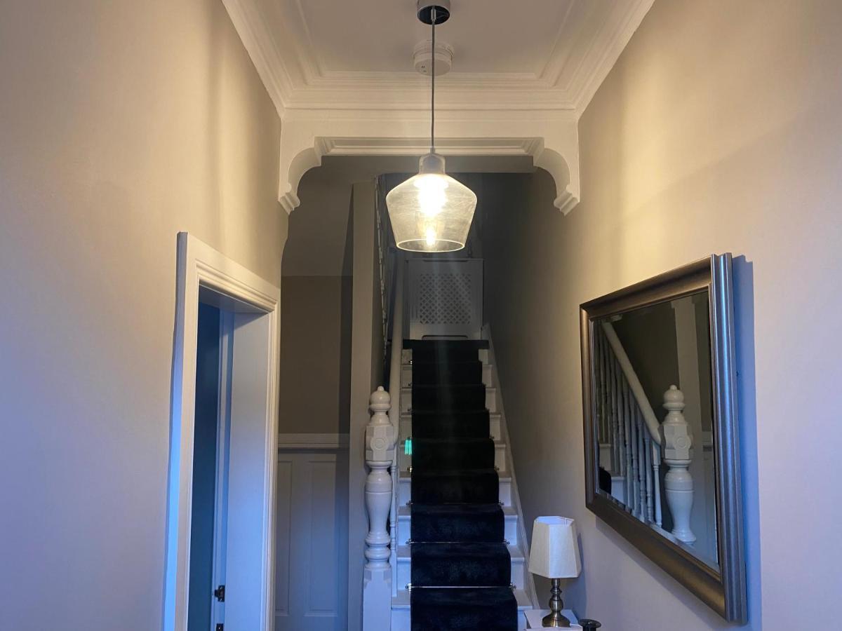 Victorian South Belfast Area Lisburn Road 3 Double Bedrooms - Great Transport Links Dış mekan fotoğraf