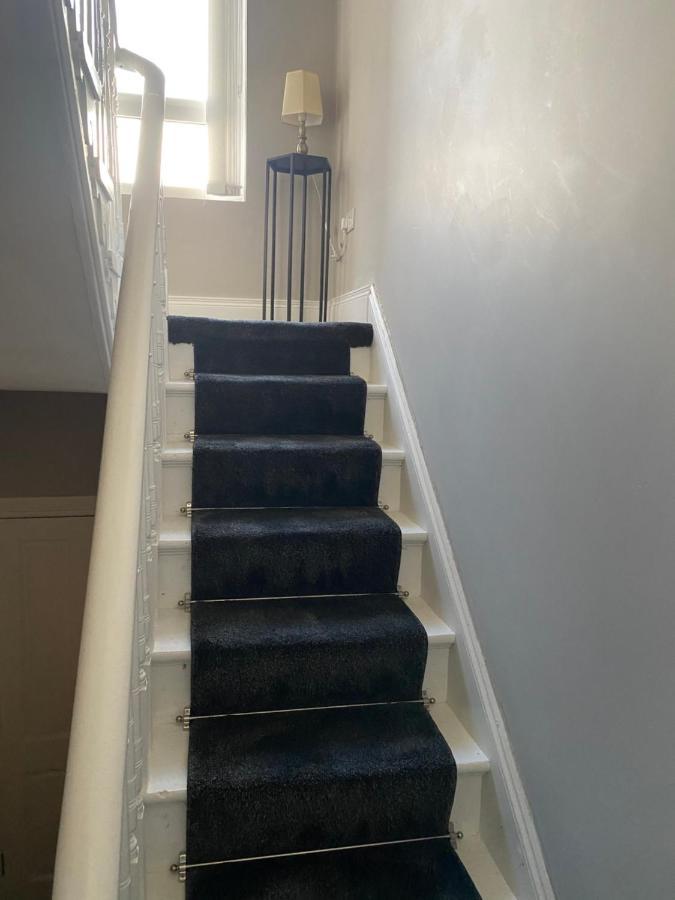 Victorian South Belfast Area Lisburn Road 3 Double Bedrooms - Great Transport Links Dış mekan fotoğraf